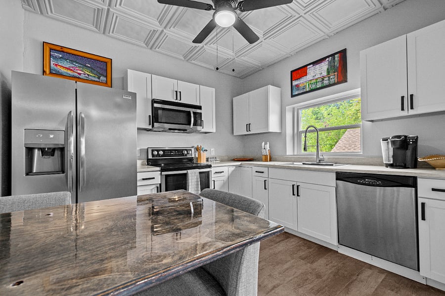 Furnished Finder property 704665_4 photo 7