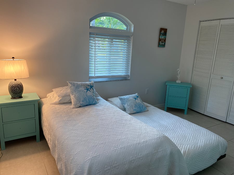 Furnished Finder property 704674_1 photo 31