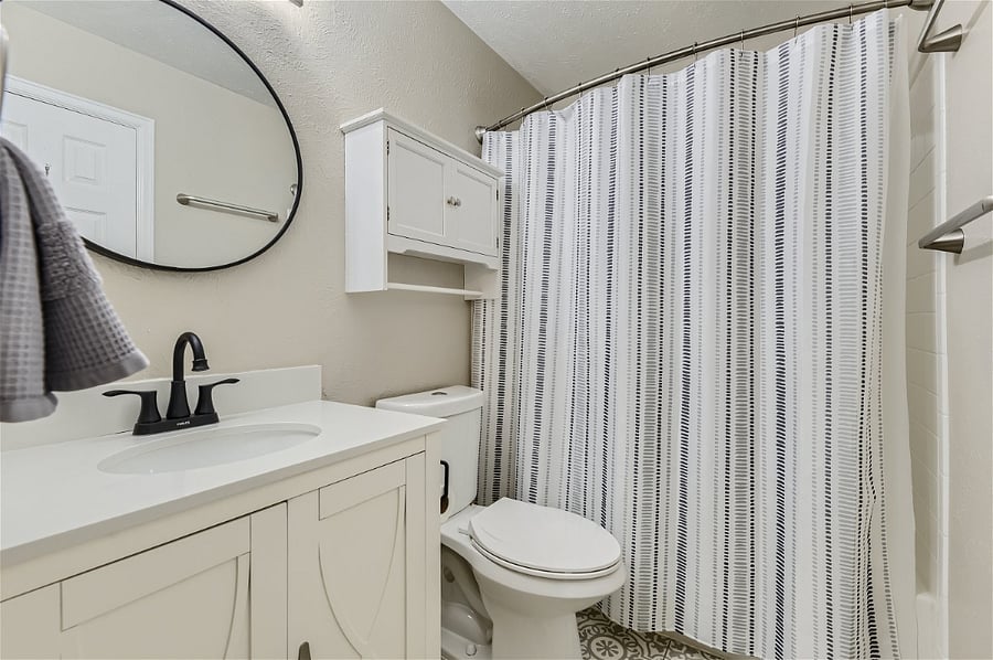 Furnished Finder property 704680_1 photo 16