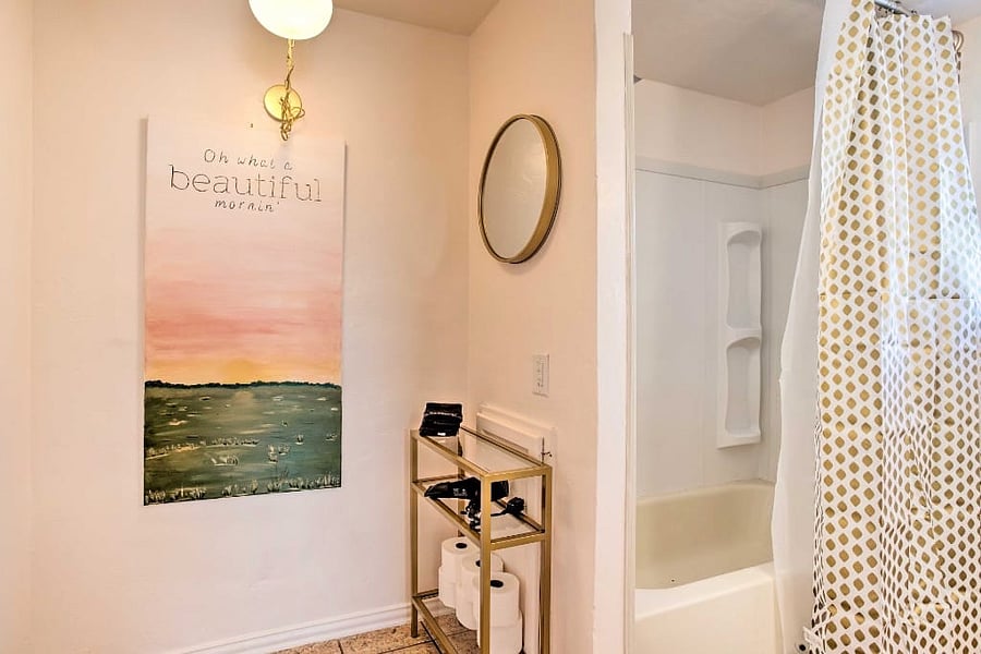 Enjoy the convenience of Whitewood Farm's upstairs bathroom, featuring a toilet, sink, dressing area with vanity, and a versatile shower/tub combo for a complete and comfortable experience.  Enjoy the convenience of towels, starters of shampoo, conditioner, body wash, and cleaning supplies which are all included in the rental cost.  