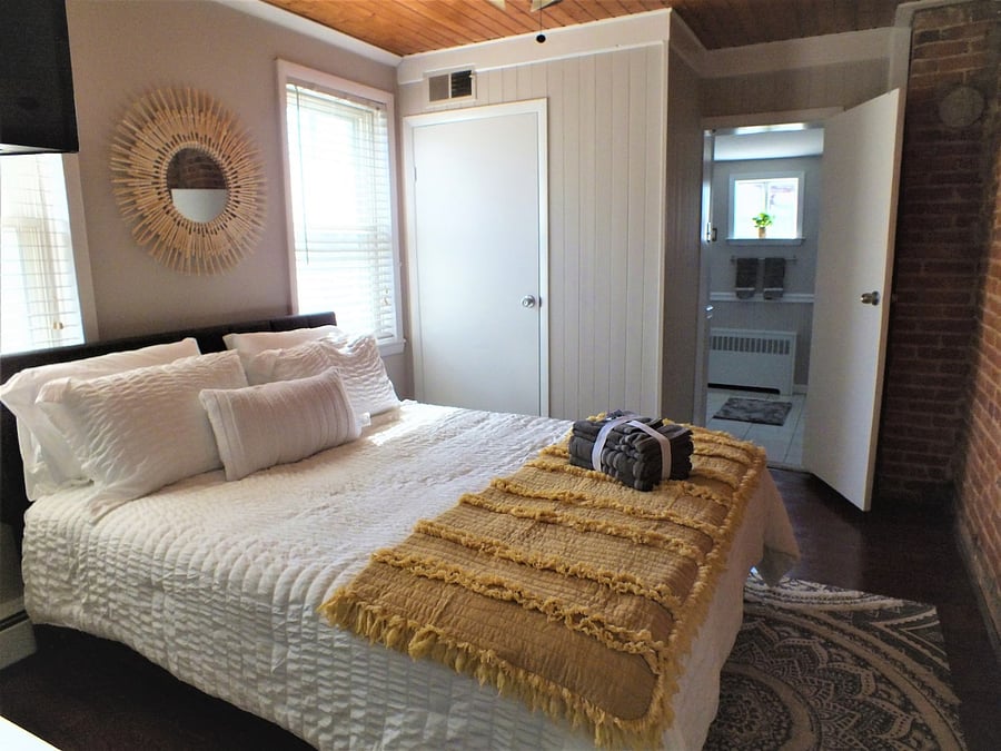 Furnished Finder property 704690_1 photo 4
