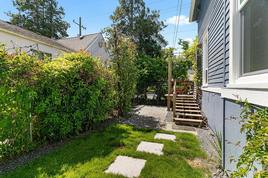 Furnished Finder property 704702_1 photo 27