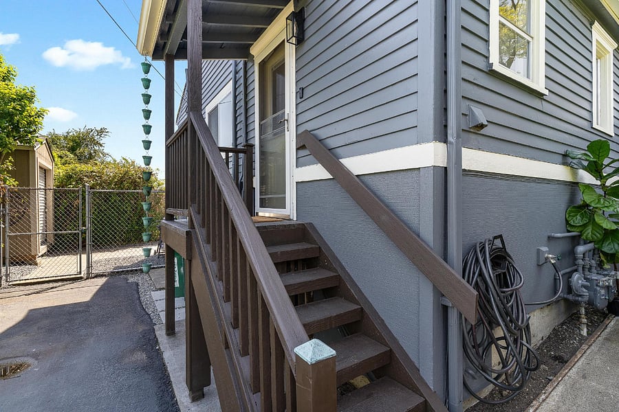 Furnished Finder property 704702_1 photo 29