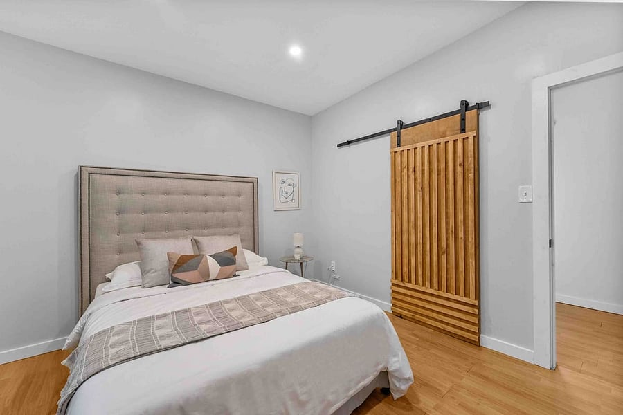 Furnished Finder property 704745_1 photo 12