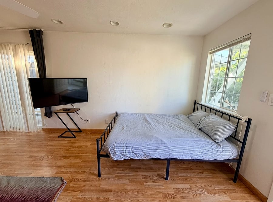 Furnished Finder property 704777_1 photo 7