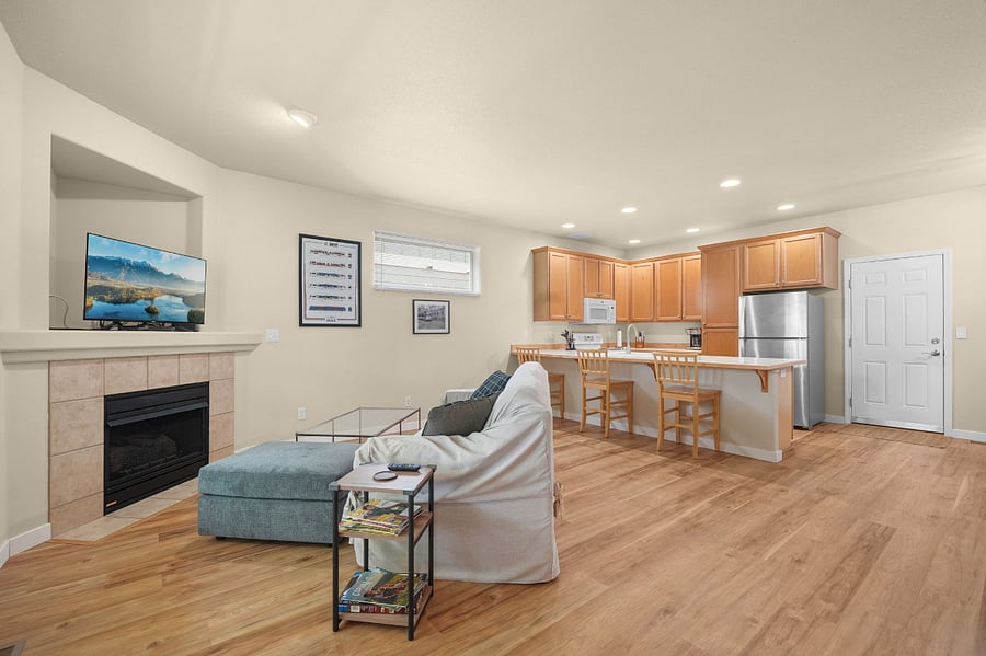 Furnished Finder property 704781_1 photo 7