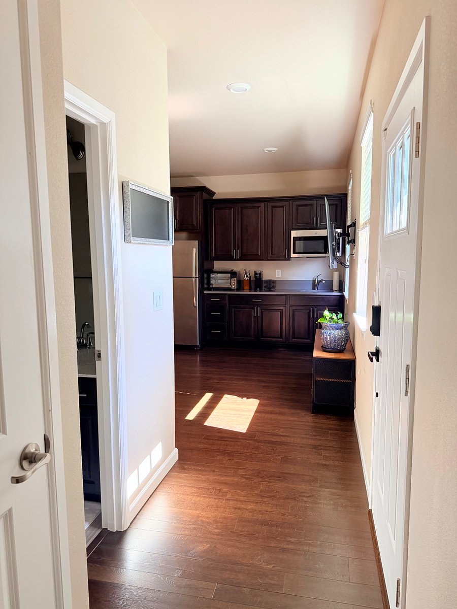 Furnished Finder property 704788_1 photo 23
