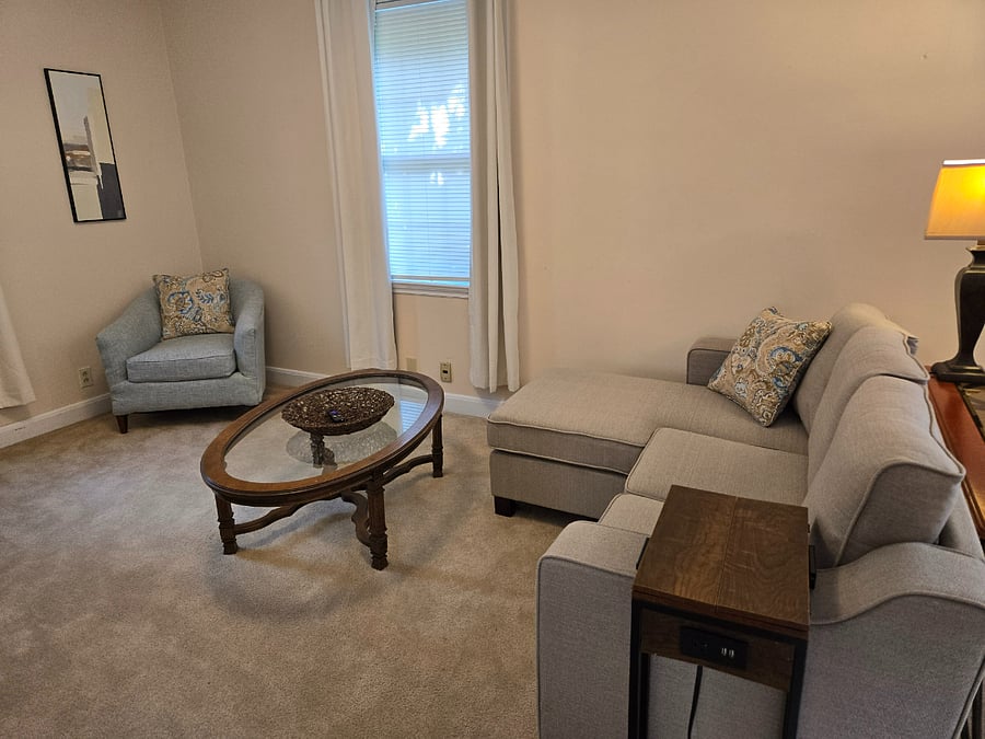 Furnished Finder property 704840_1 photo 7