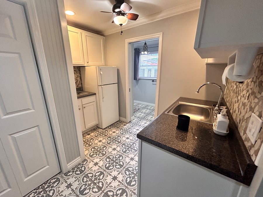 Furnished Finder property 704843_1 photo 8