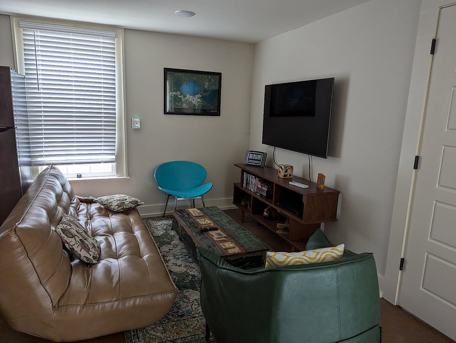 Furnished Finder property 704844_1 photo 4