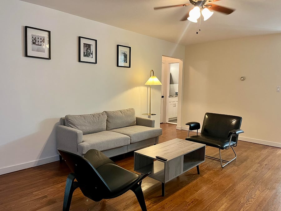 Furnished Finder property 704860_1 photo 1