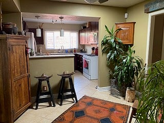 Furnished Finder property 704864_1 photo 11