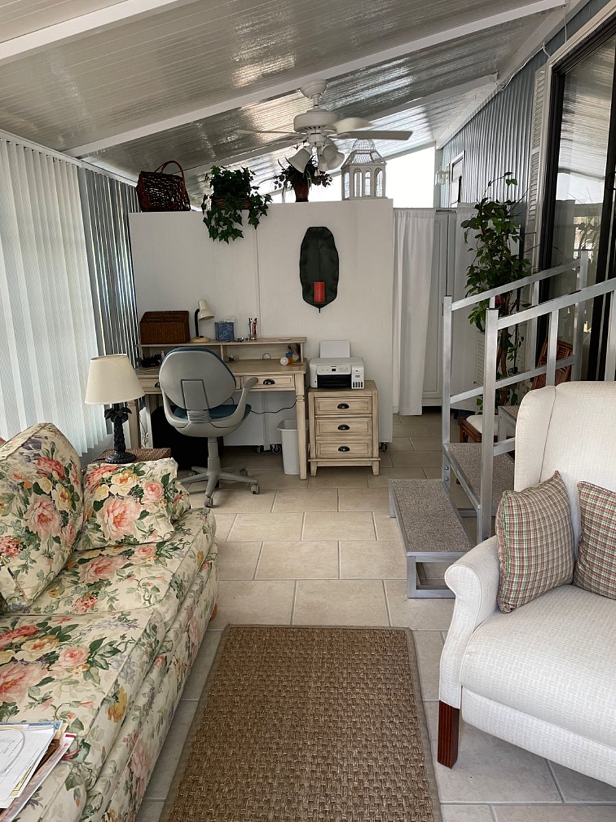 Furnished Finder property 704893_1 photo 14