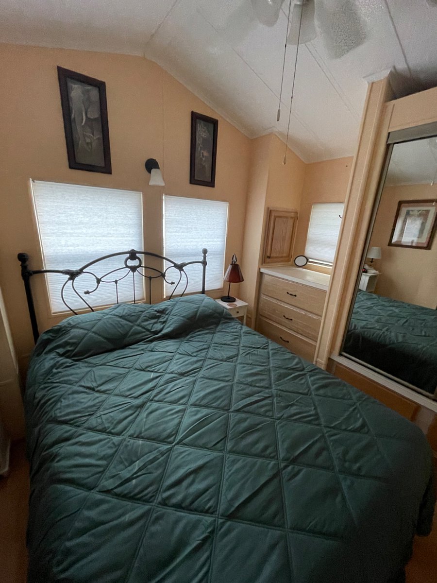 Furnished Finder property 704893_1 photo 16