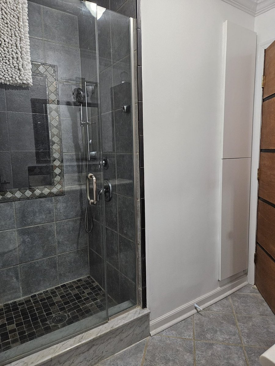 Shower area in the bathroom