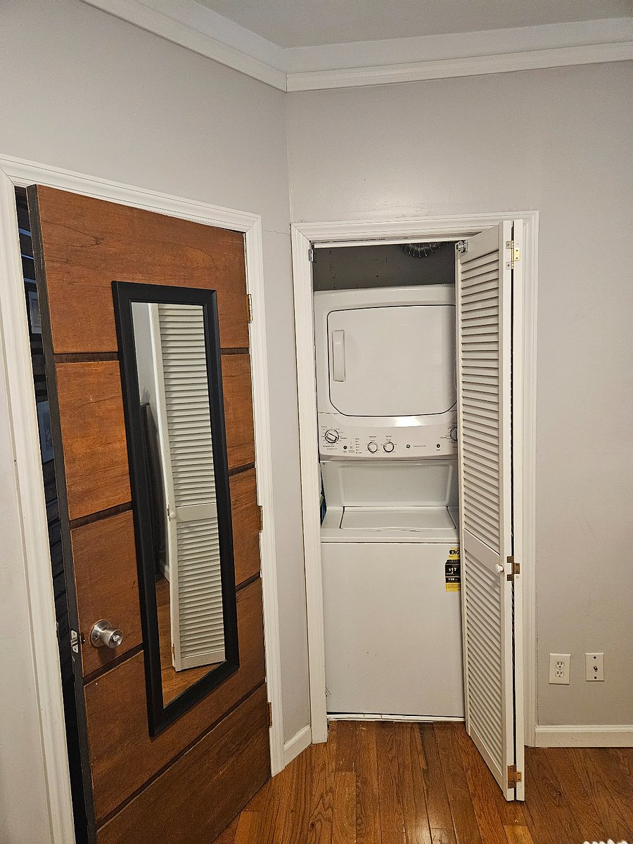 2nd Bedroom with washer and dryer