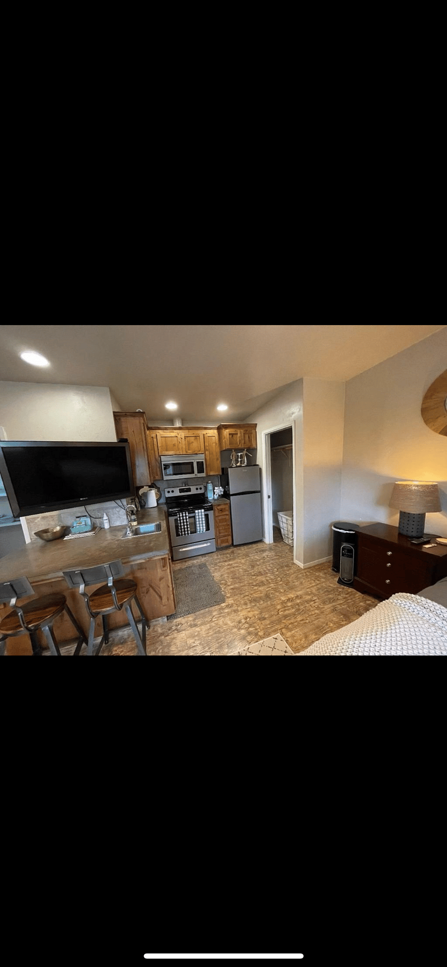 Furnished Finder property 704900_1 photo 3