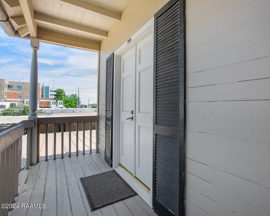 Furnished Finder property 704914_1 photo 12