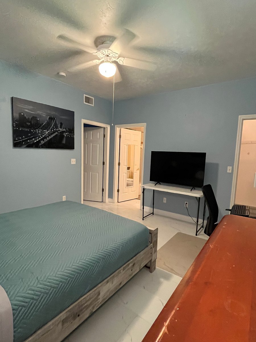 Furnished Finder property 704927_1 photo 17