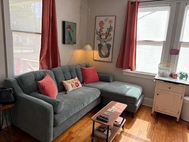 Furnished Finder property 704929_1 photo 3