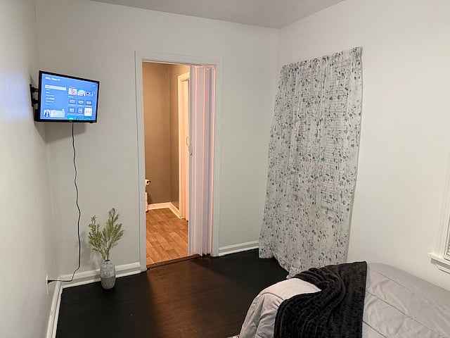 Furnished Finder property 704953_1 photo 12