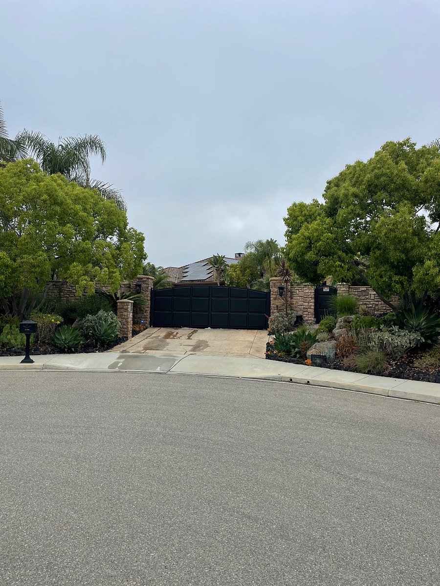 Furnished Finder property 704963_2 photo 13
