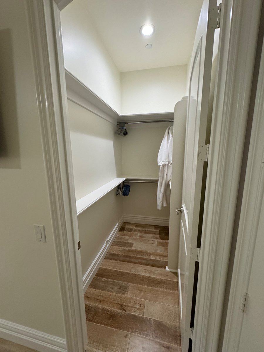 Furnished Finder property 704963_2 photo 21