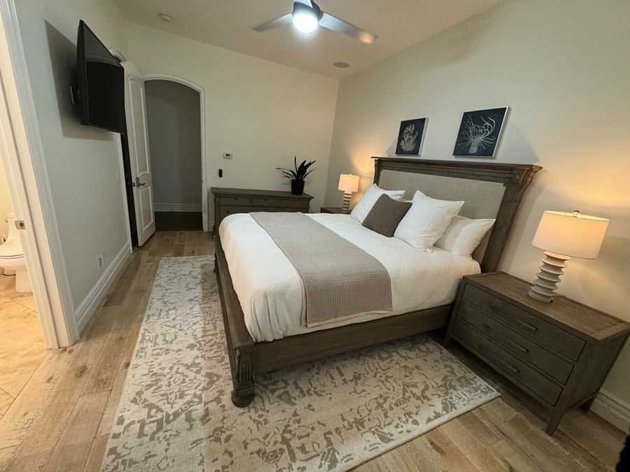 Furnished Finder property 704963_3 photo 23