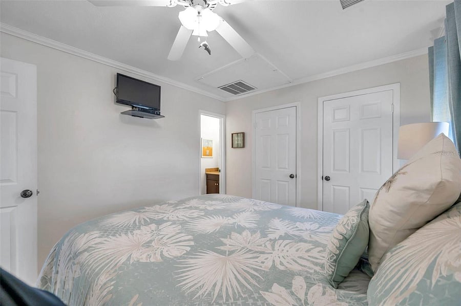 Furnished Finder property 704973_1 photo 8