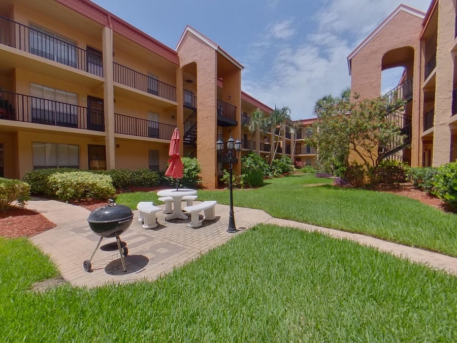 Furnished Finder property 704973_1 photo 14
