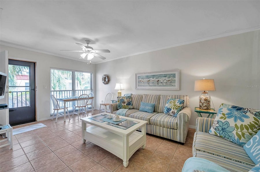 Furnished Finder property 704973_1 photo 4