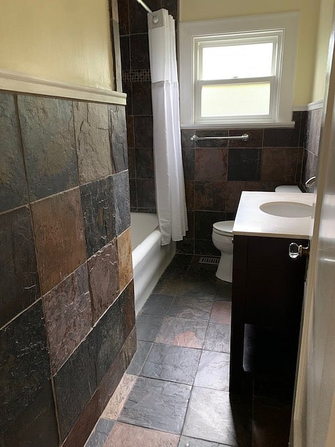 Furnished Finder property 704977_1 photo 7