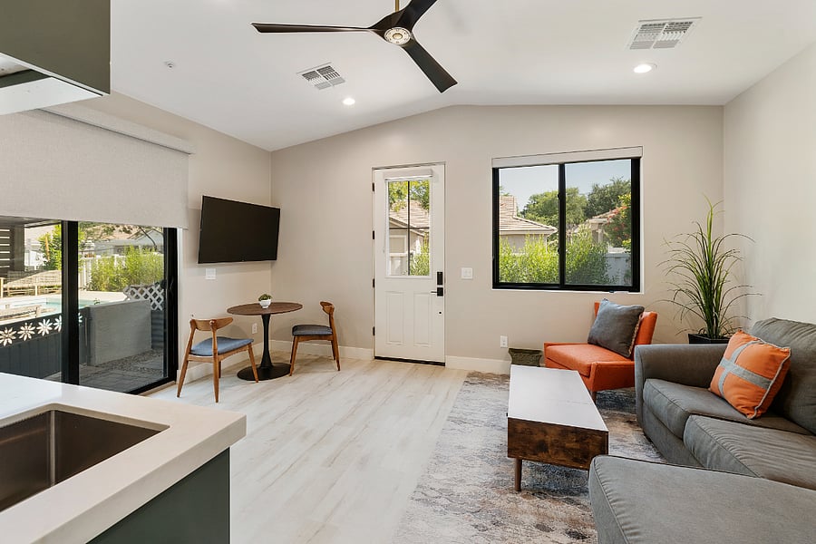 Furnished Finder property 704984_1 photo 15
