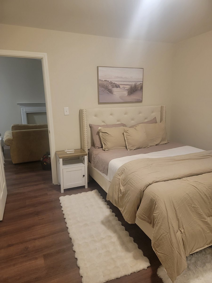 Furnished Finder property 704990_2 photo 41