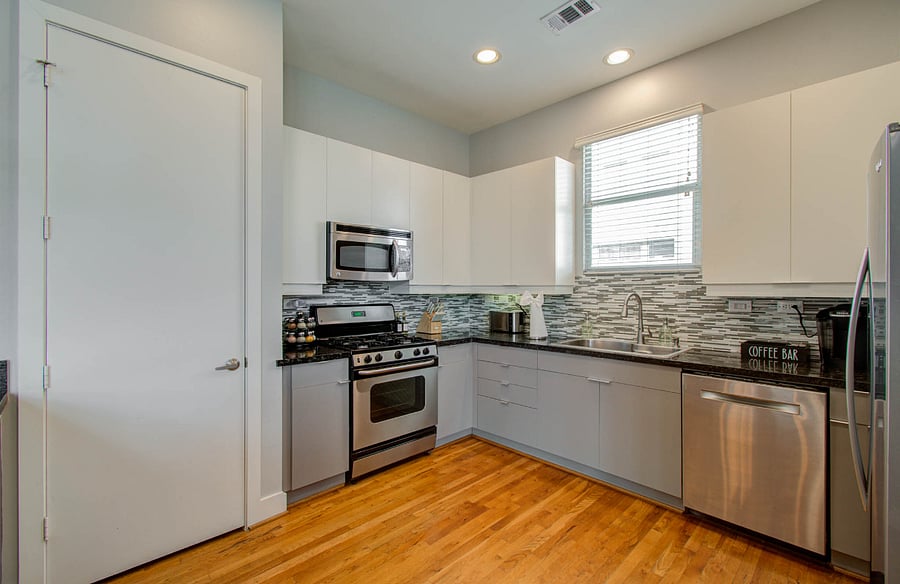 Furnished Finder property 705013_1 photo 8