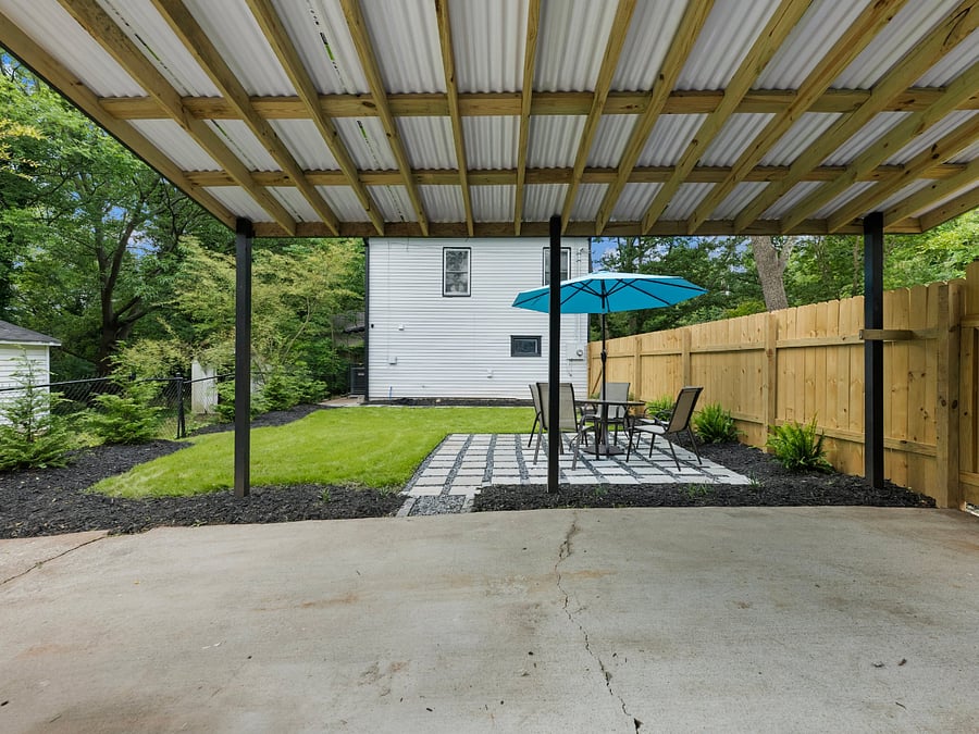 Furnished Finder property 705021_1 photo 21