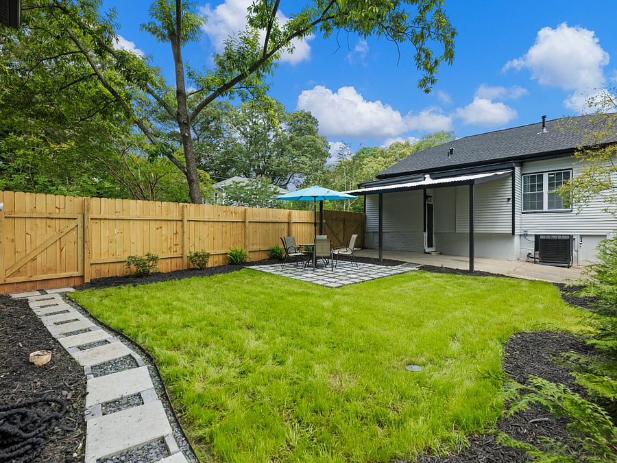 Furnished Finder property 705021_1 photo 18