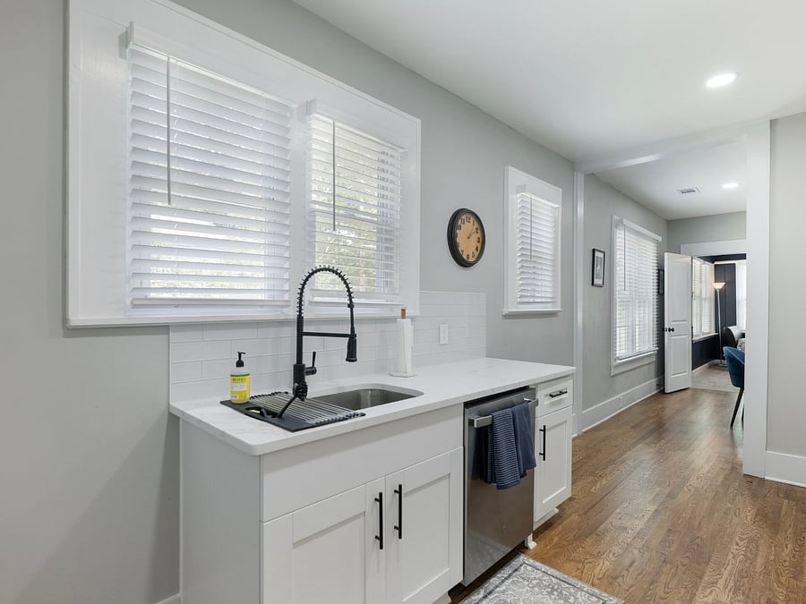Furnished Finder property 705021_1 photo 7