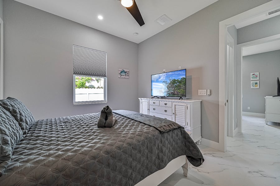 Furnished Finder property 705047_1 photo 12
