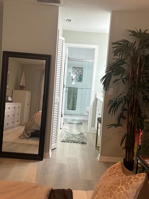 Furnished Finder property 705066_1 photo 16