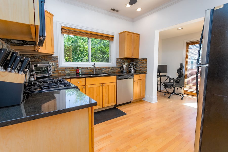 Furnished Finder property 705074_2 photo 4