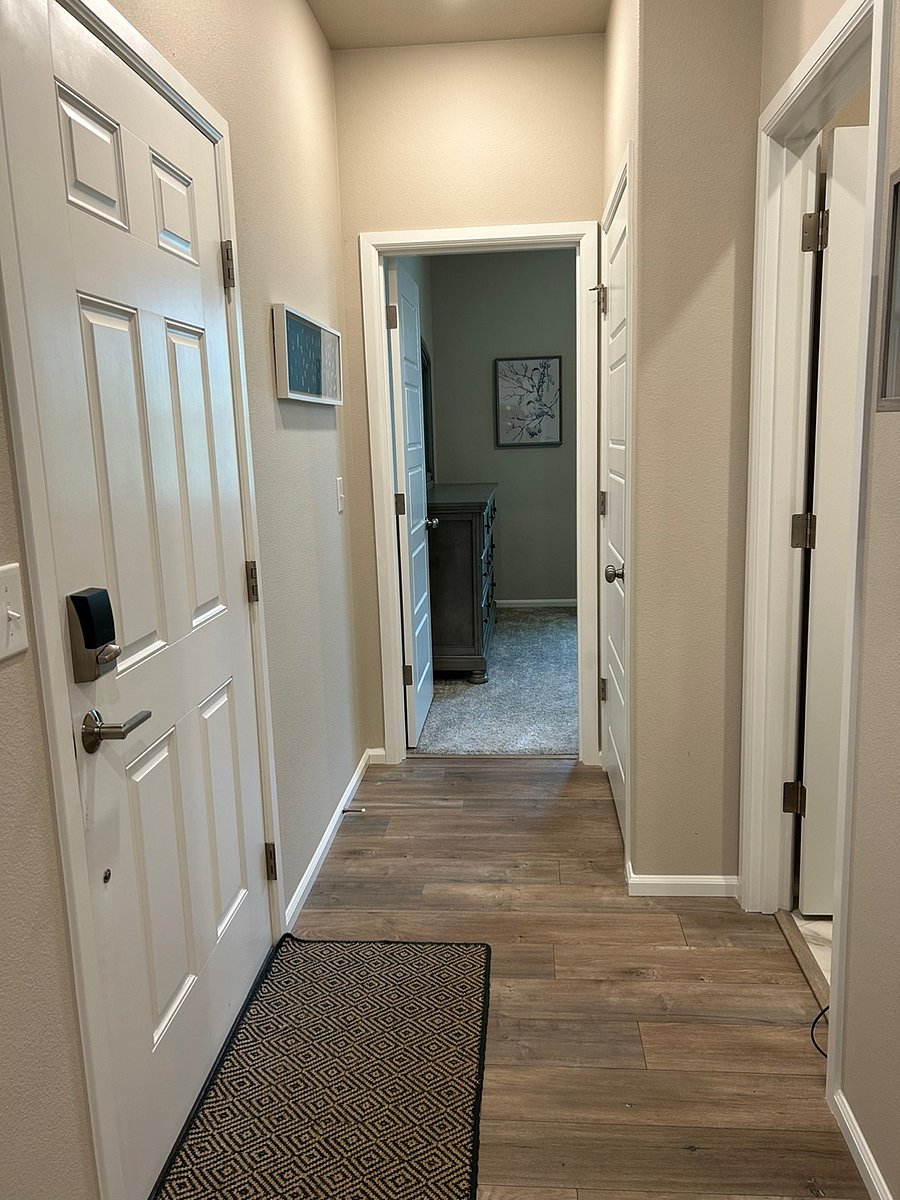 Furnished Finder property 705079_1 photo 9