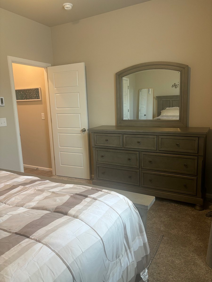 Furnished Finder property 705079_1 photo 15