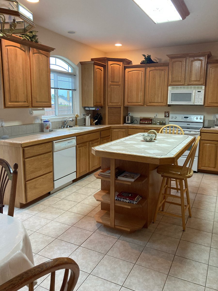 Furnished Finder property 705103_1 photo 7