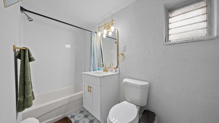 Furnished Finder property 705115_1 photo 11