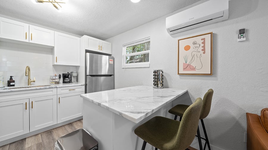 Furnished Finder property 705115_1 photo 8