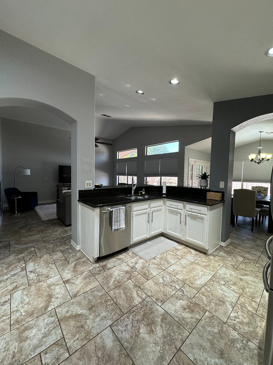Furnished Finder property 705165_1 photo 16