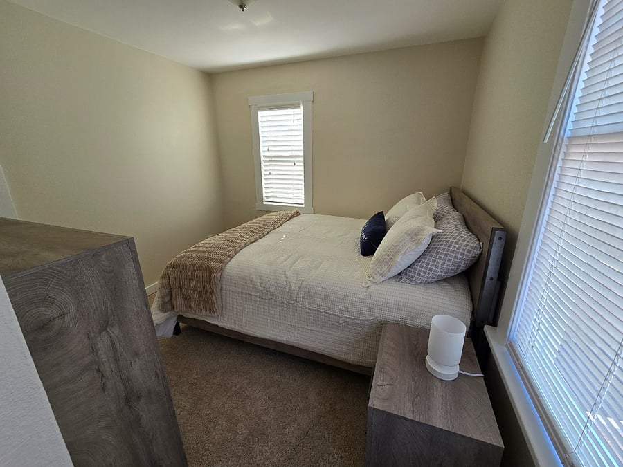 Furnished Finder property 705194_1 photo 3