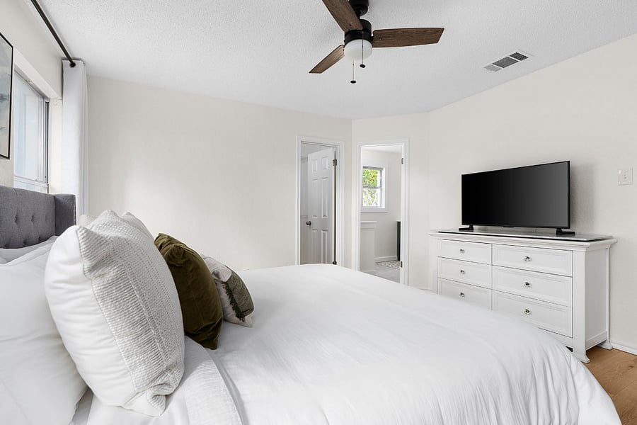Furnished Finder property 705198_1 photo 22