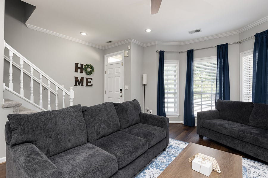 Furnished Finder property 705204_1 photo 3